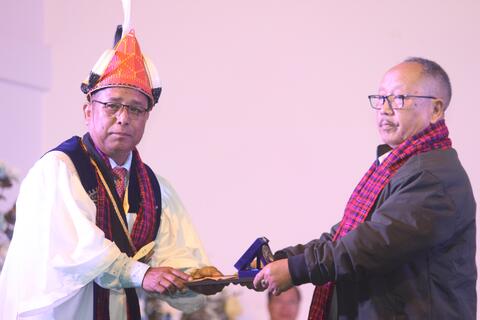 Rev L Mossang